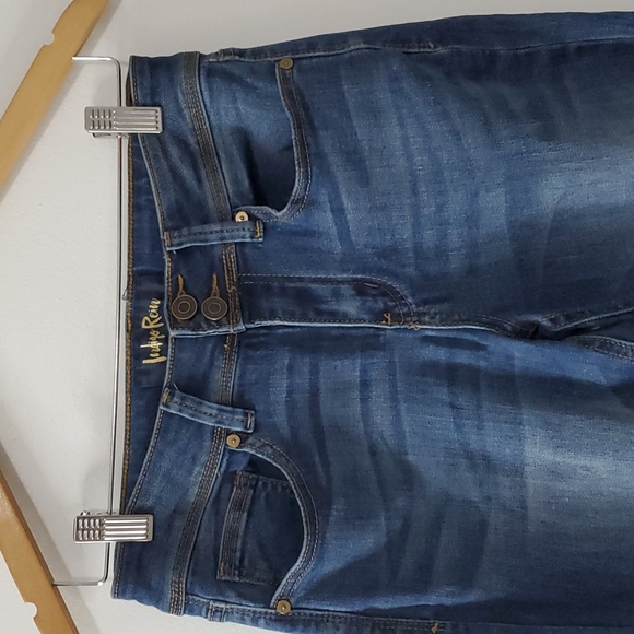 Ripped Stretch Jeans - Picture 3 of 6